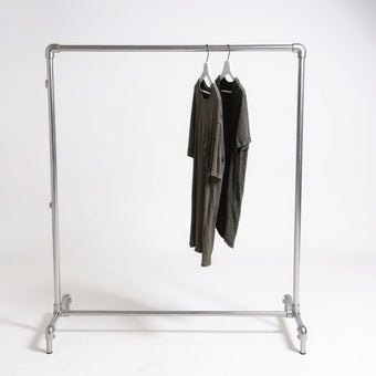 Steigerbuis Kledingrek Basic