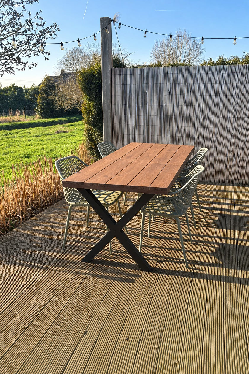 Industriële tuintafel X poot