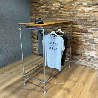 Steigerbuis Kledingrek Stijl