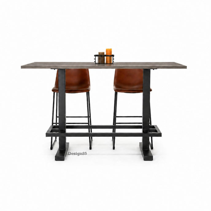 Horeca tafel deluxe met bruin eiken blad en zwart stalen onderstel, robuuste industriële bartafel voor horeca interieur