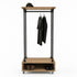 Houten kledingrek Comfort met open opbergvak, zwart steigerbuis frame en lichte houten planken voor slaapkamer of winkel