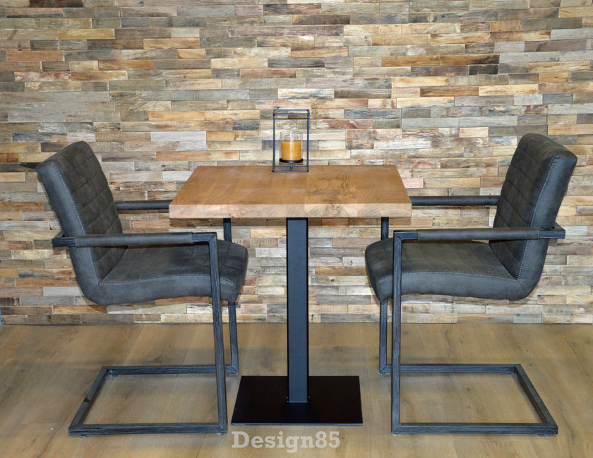 Eikenhouten Tafel Met Stalen Poot Brand