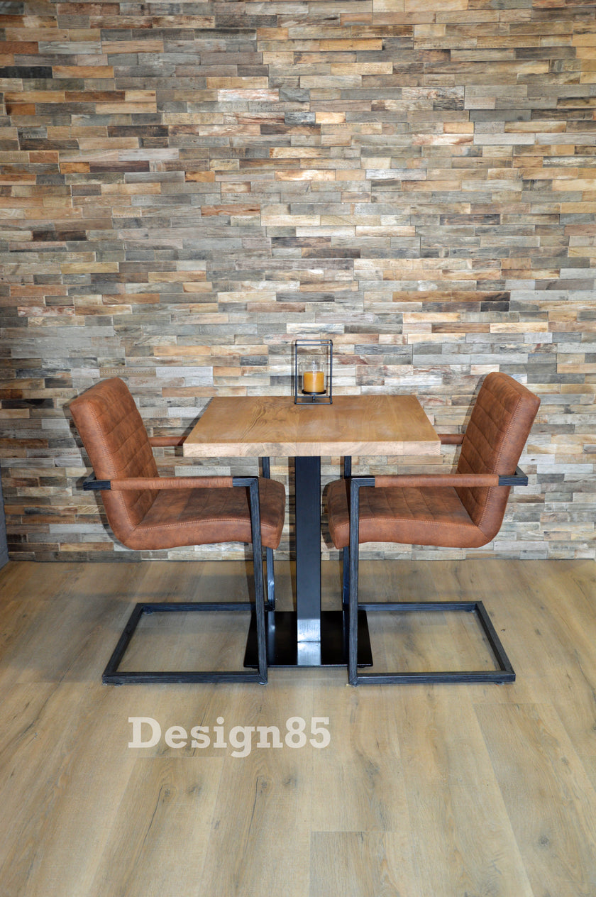 Eikenhouten Tafel Met Stalen Poot Brand