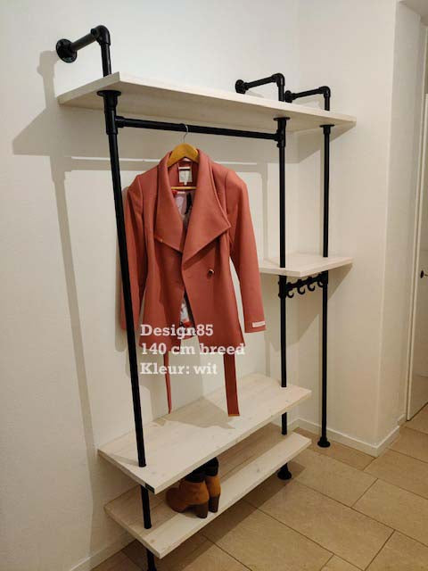 Industriële Kapstok Parade