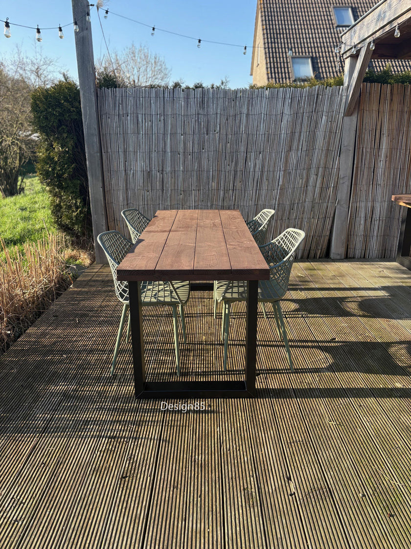 Design85 industriële tuintafel met douglas houten planken en zwart stalen frame