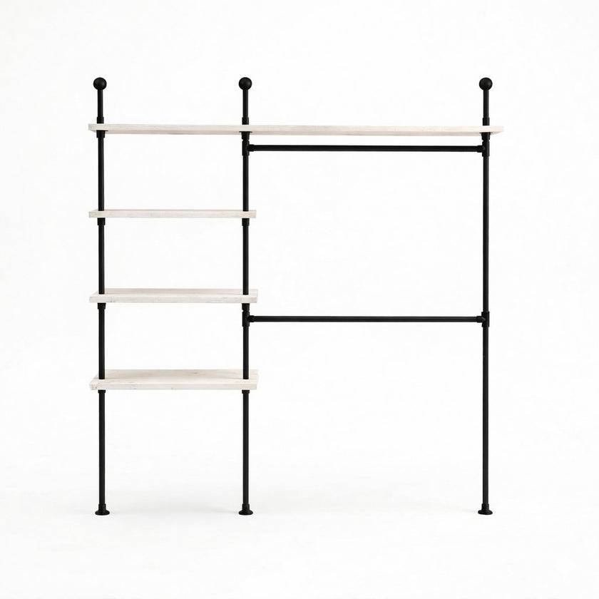 Kledingrek Muur minimalistisch kledingrek met hout en zwart metalen buizen op witte achtergrond