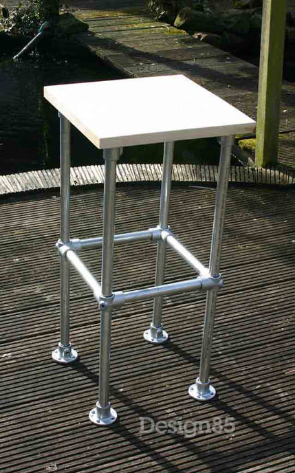 Steigerbuis Barkruk Basic