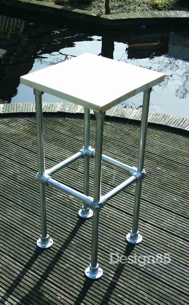 Steigerbuis Barkruk Basic