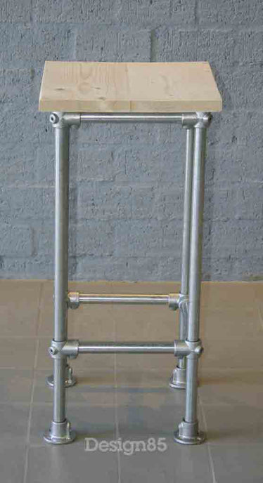 Steigerbuis Barkruk Basic