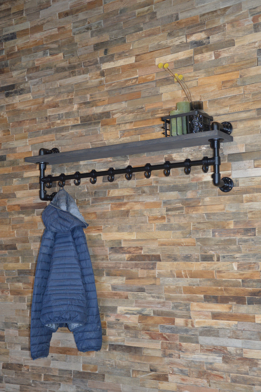 Steigerbuis Kapstok Wand