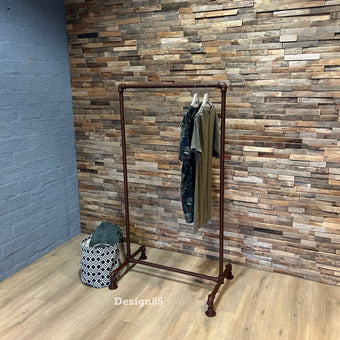 Steigerbuis Kledingrek Koper