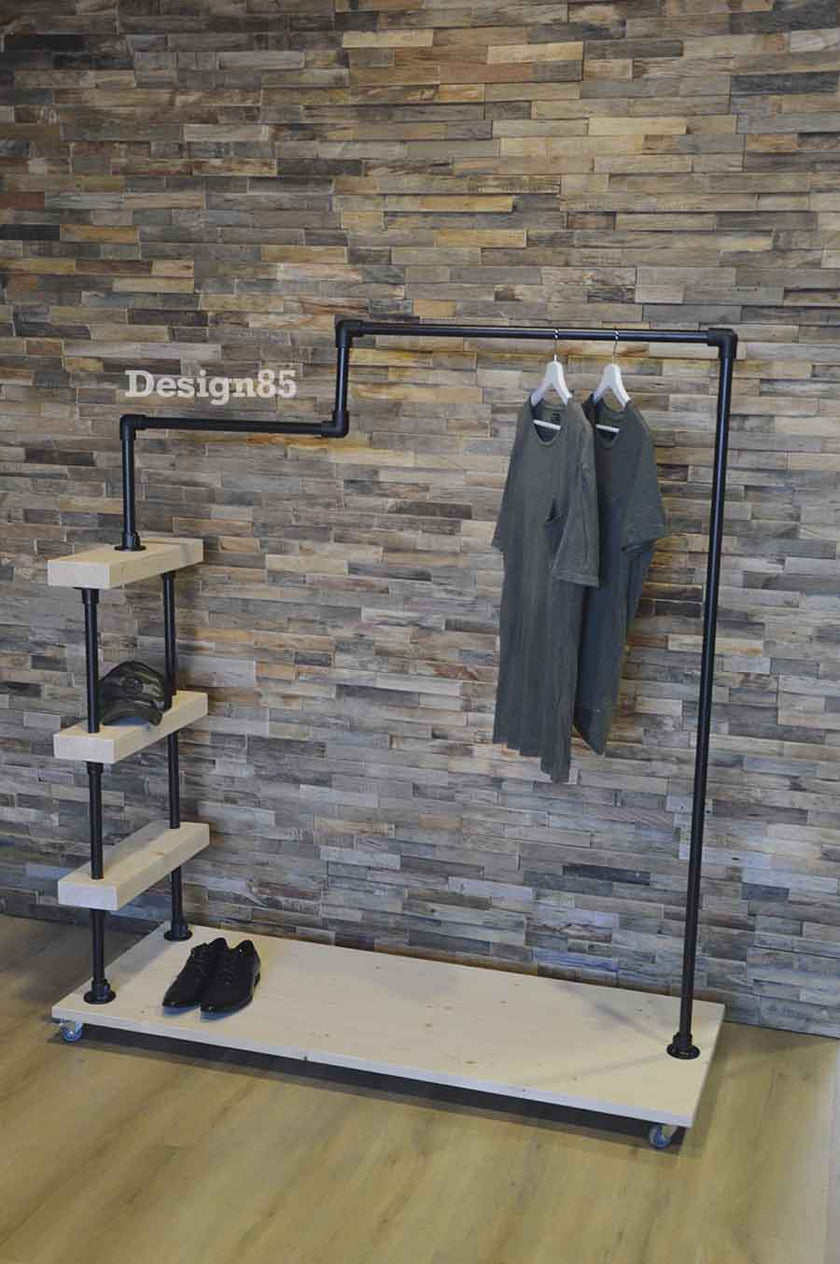 Steigerbuis Kledingrek Vintage