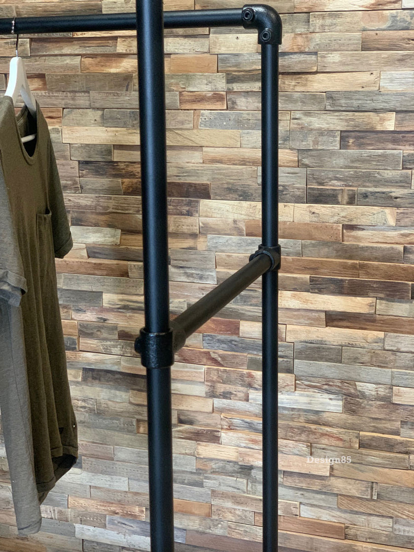 Steigerbuis Kledingrek Winkel