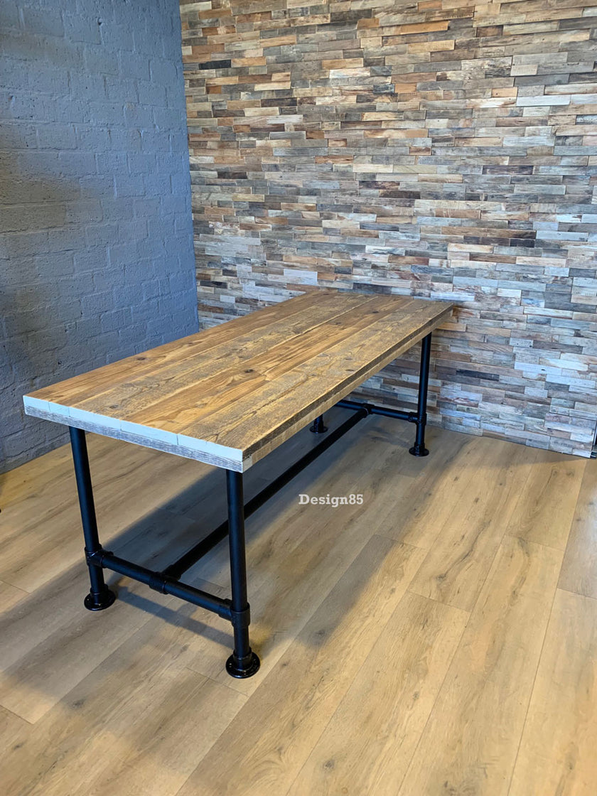 Steigerbuis Tafel Bouw