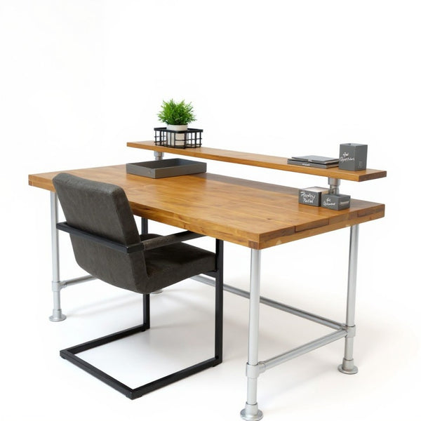 Vintage bureau knap met bruin vurenhouten blad en verhoogd schap, industrieel bureau met metalen frame
