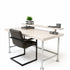 Vintage bureau knap met wit behandeld vurenhouten blad en schap, licht industrieel bureau met metalen buizen